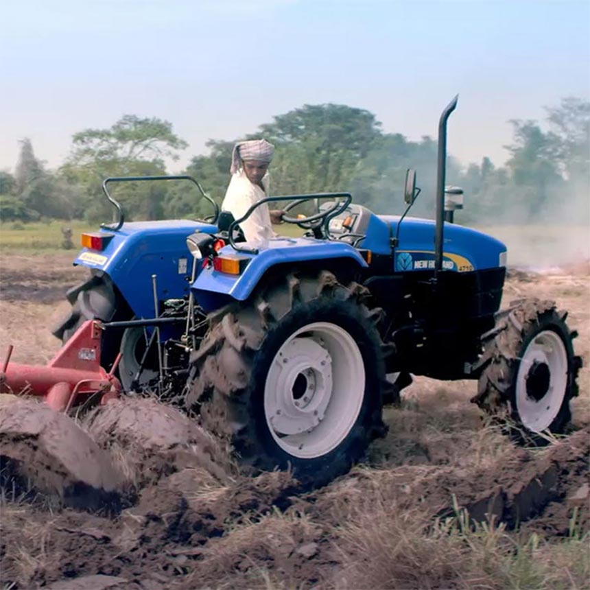 AMW to market NewHolland tractors in Sri Lanka